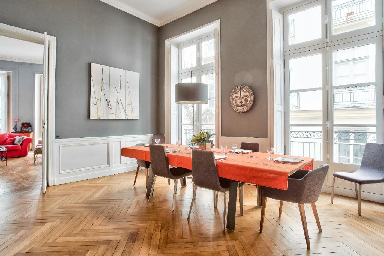 En Plein Centre Ville Appartement D'Exception Nantes Eksteriør billede